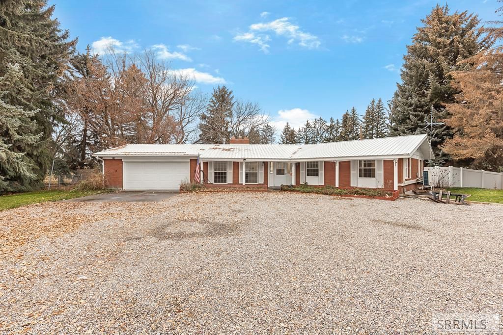 2325 N 26 W, Idaho Falls, ID 83402