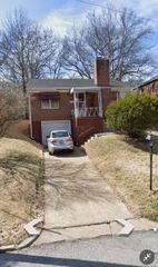 4135 Begg Boulevard, St Louis, MO 63121