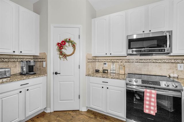 3054 BANYAN HILL LANE, Land O Lakes, FL 34639