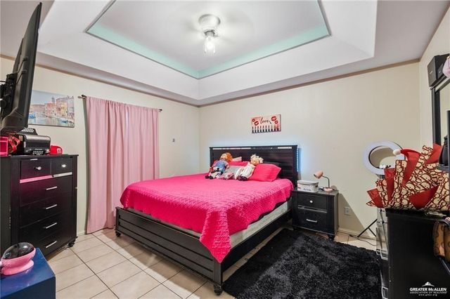 1504 Prosperity Drive, Edinburg, TX 78541