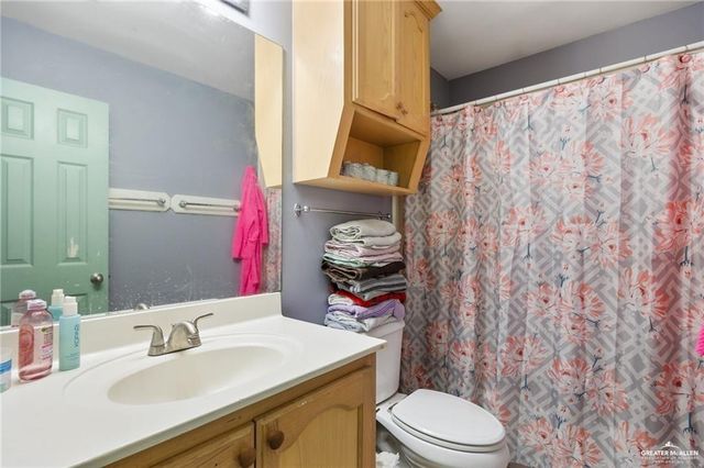 1504 Prosperity Drive, Edinburg, TX 78541