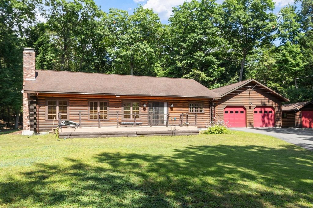 134 Rindge State Road, Ashburnham, MA 01430