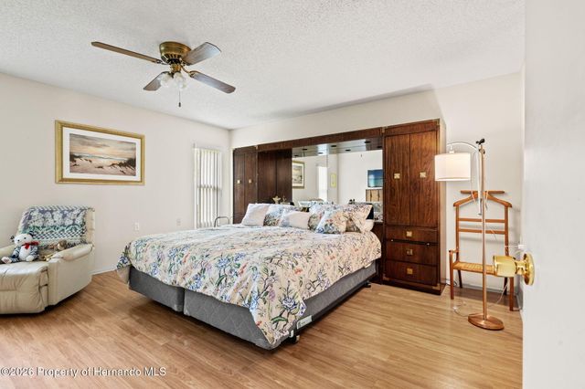 7392 Meadow Brook Lane, Spring Hill, FL 34606