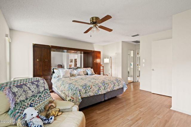 7392 Meadow Brook Lane, Spring Hill, FL 34606
