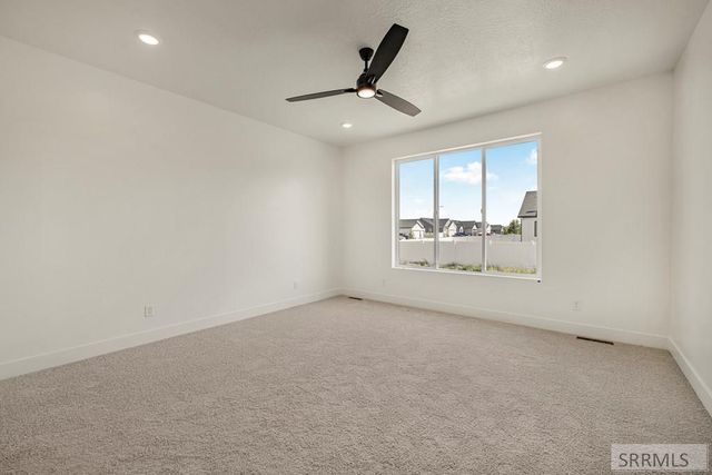 440 Sage Lakes Blvd, Idaho Falls, ID 83401