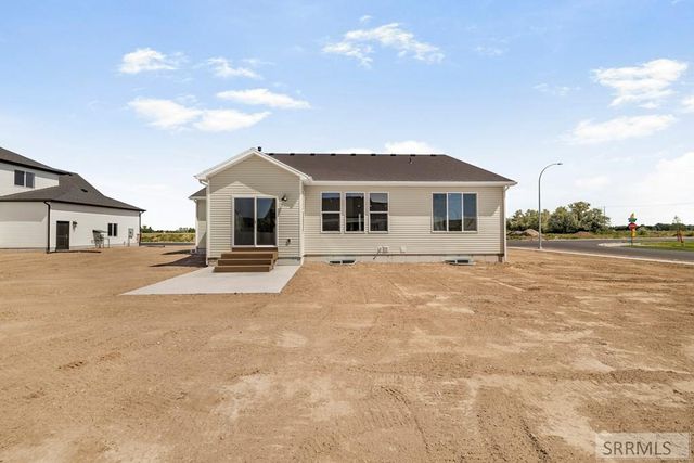 440 Sage Lakes Blvd, Idaho Falls, ID 83401