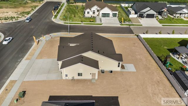 440 Sage Lakes Blvd, Idaho Falls, ID 83401