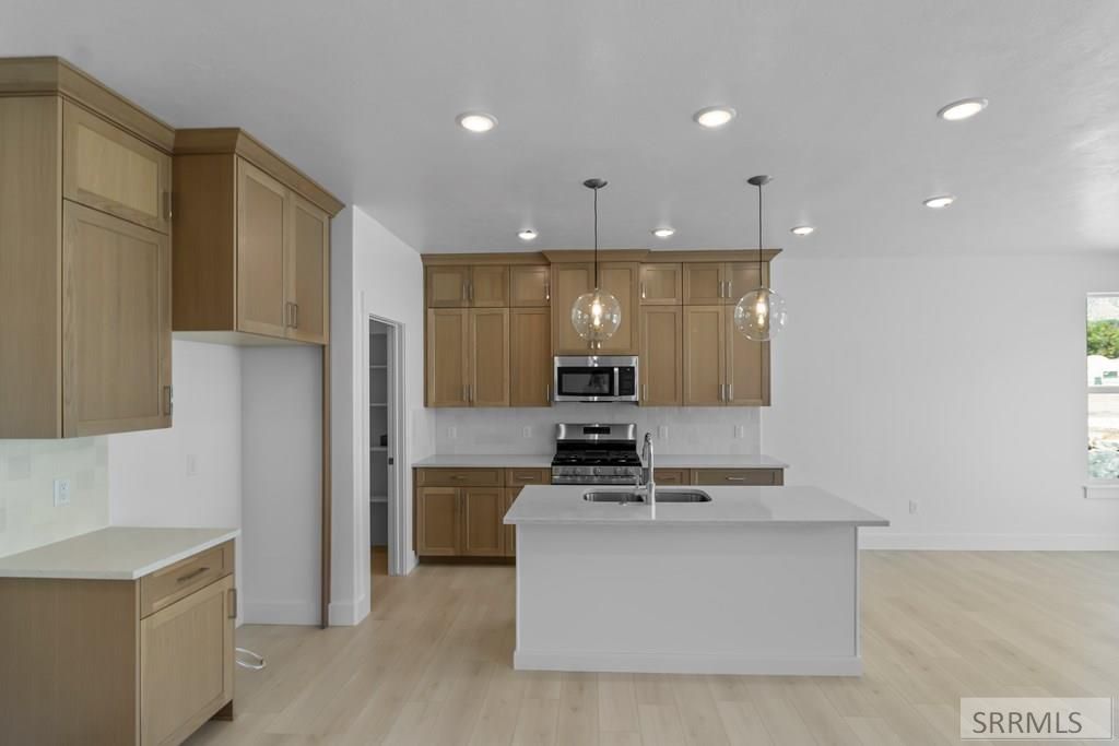 Image 12 of property listing at 440 Sage Lakes Blvd, Idaho Falls, ID 83401