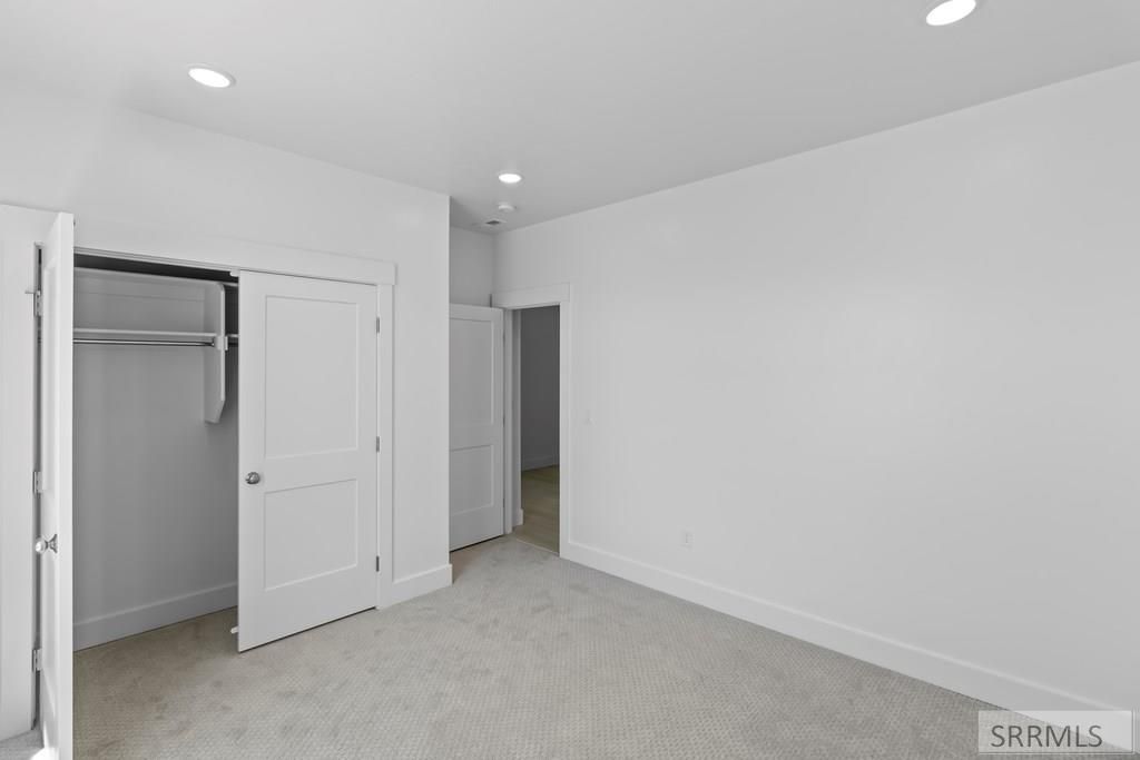Image 4 of property listing at 440 Sage Lakes Blvd, Idaho Falls, ID 83401