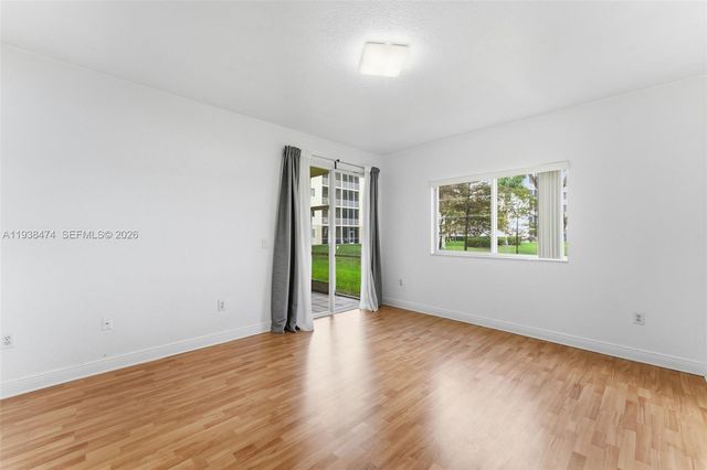 10710 NW 66th St 111, Doral, FL 33178