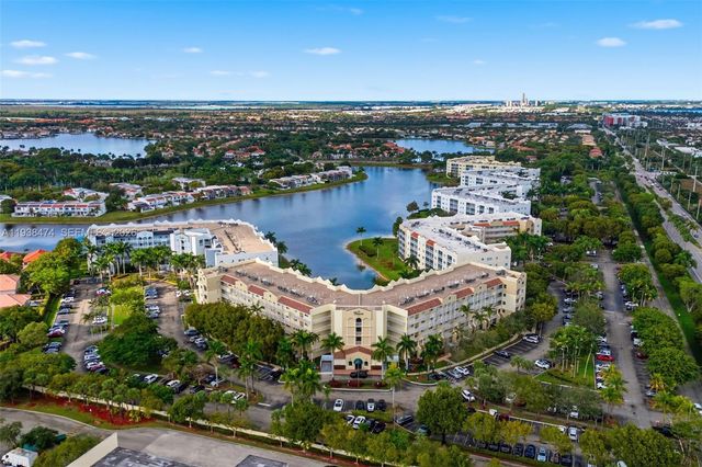 10710 NW 66th St 111, Doral, FL 33178