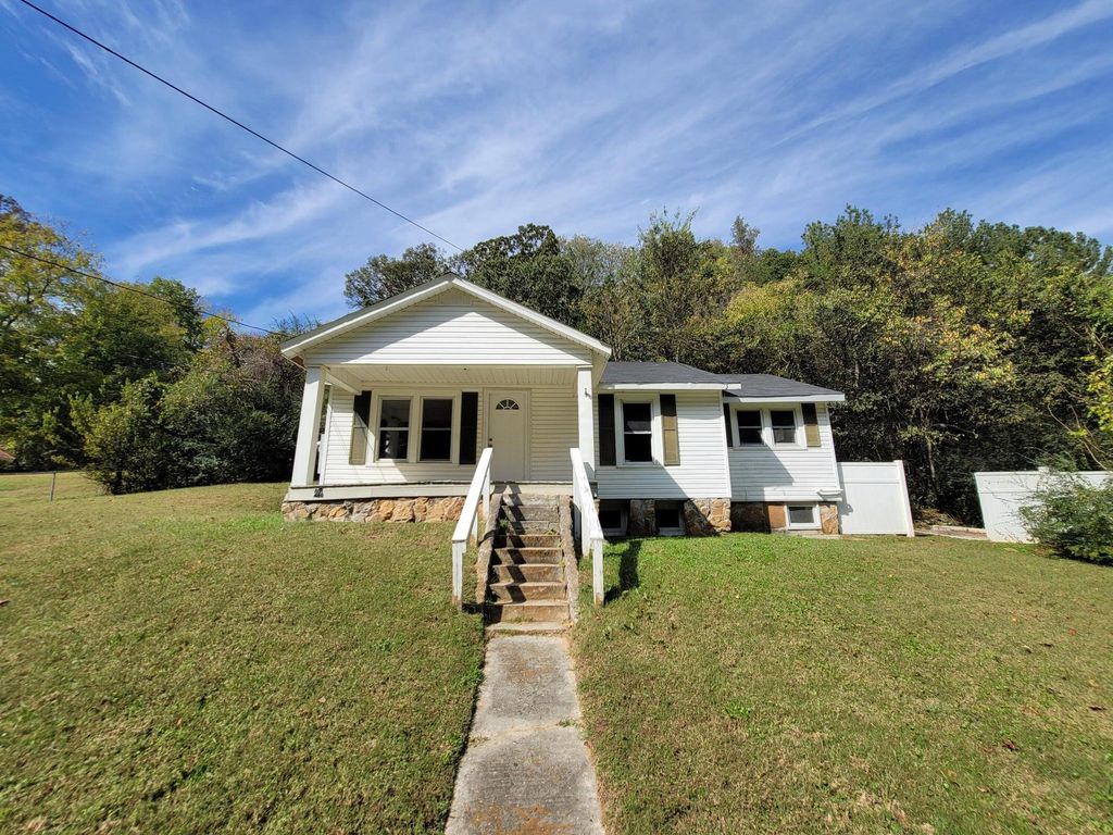 215 Glendale Drive, Chattanooga, TN 37405