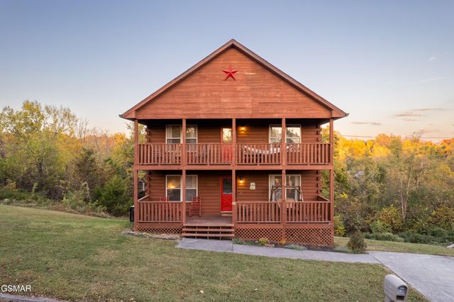 410 Oak Sky Way, Sevierville, TN 37876
