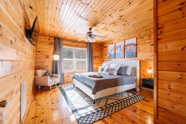 410 Oak Sky Way, Sevierville, TN 37876