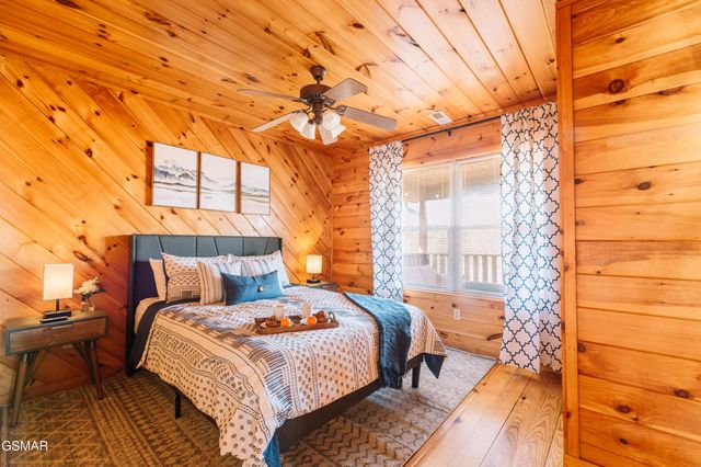 410 Oak Sky Way, Sevierville, TN 37876