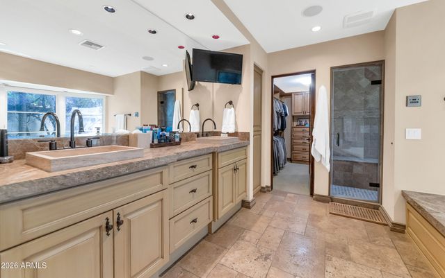 4735 N 32ND Place, Phoenix, AZ 85018
