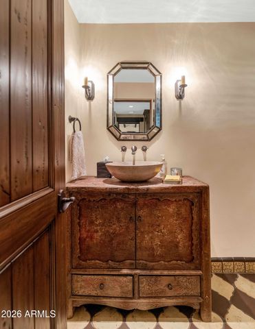 4735 N 32ND Place, Phoenix, AZ 85018