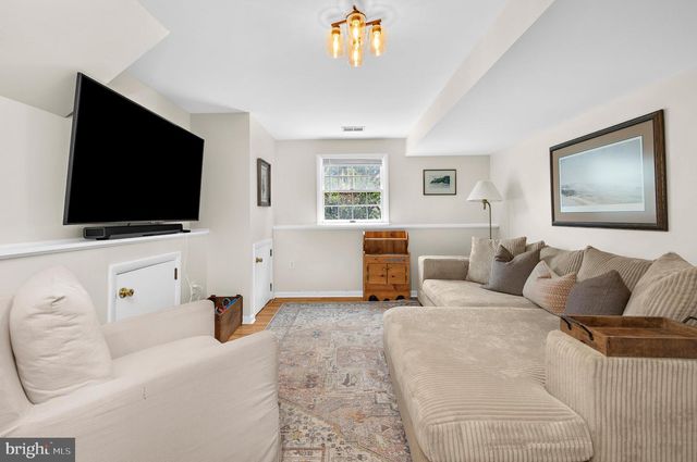 200 HOLLYBERRY RD, Severna Park, MD 21146