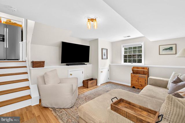 200 HOLLYBERRY RD, Severna Park, MD 21146
