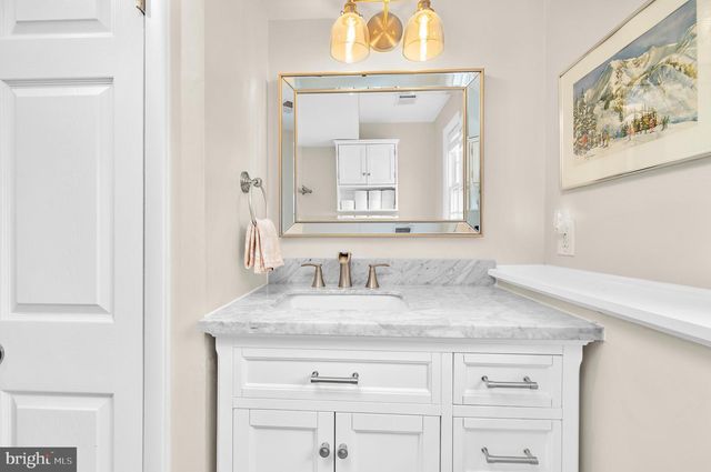 200 HOLLYBERRY RD, Severna Park, MD 21146