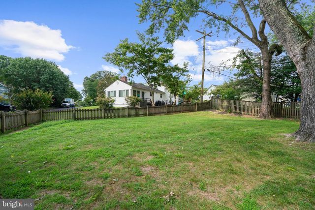 200 HOLLYBERRY RD, Severna Park, MD 21146