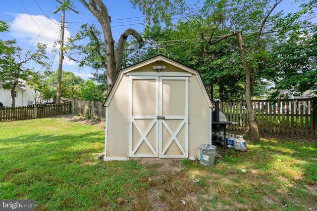 200 HOLLYBERRY RD, Severna Park, MD 21146