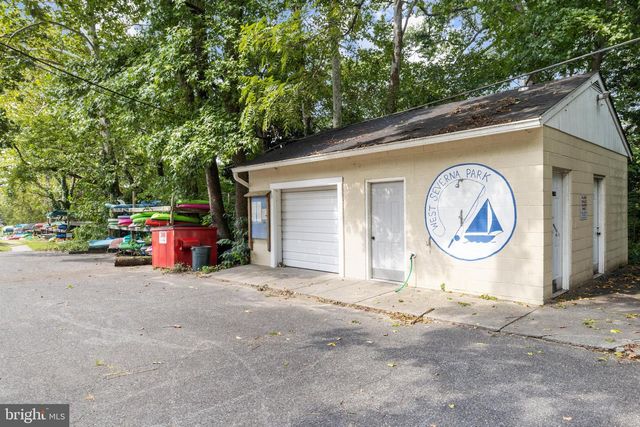 200 HOLLYBERRY RD, Severna Park, MD 21146