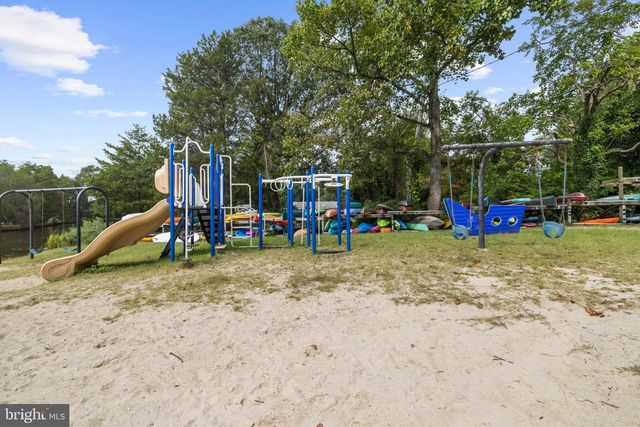 200 HOLLYBERRY RD, Severna Park, MD 21146