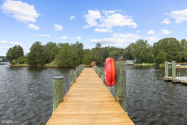 200 HOLLYBERRY RD, Severna Park, MD 21146