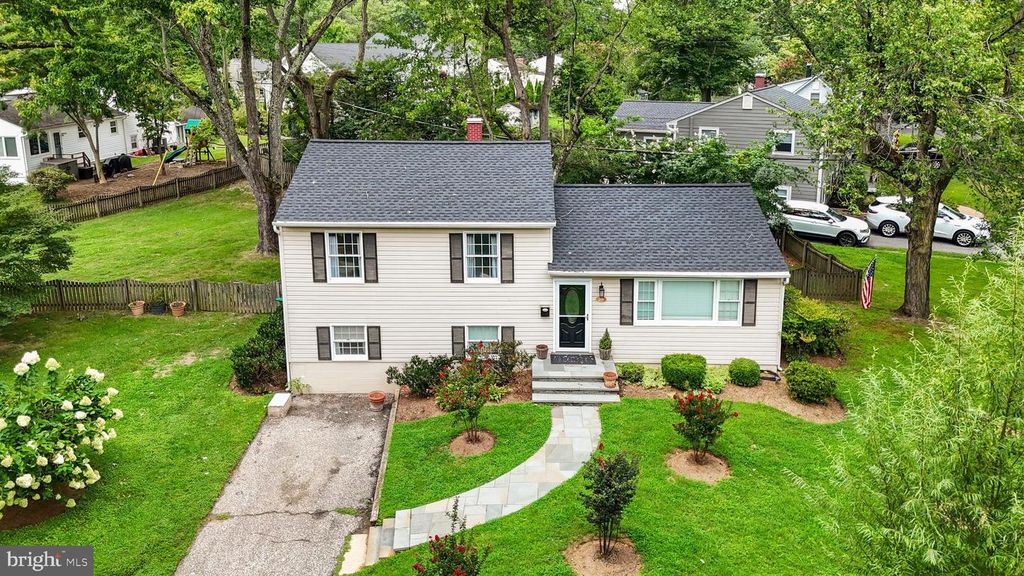 200 HOLLYBERRY RD, Severna Park, MD 21146