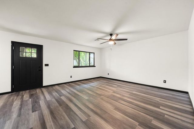 1208 E Hickman Street, Shawnee, OK 74801
