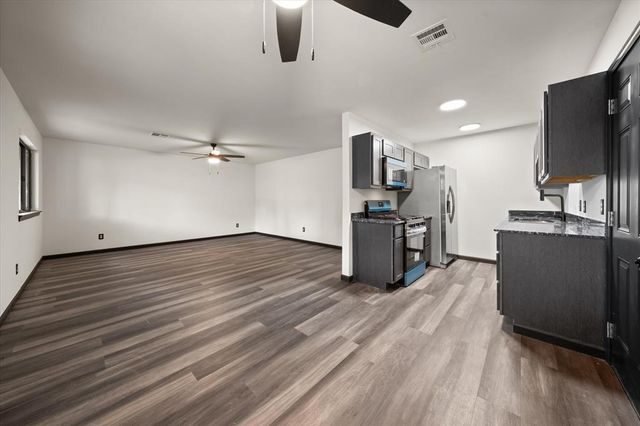 1208 E Hickman Street, Shawnee, OK 74801