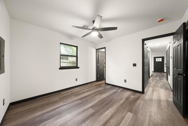 1208 E Hickman Street, Shawnee, OK 74801