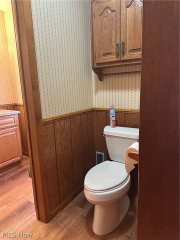 402 E Lincoln Way, Lisbon, OH 44432