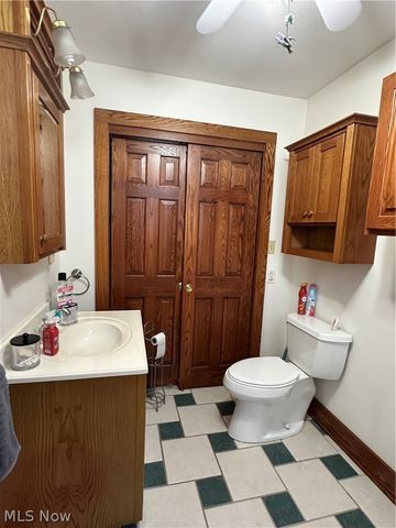 402 E Lincoln Way, Lisbon, OH 44432