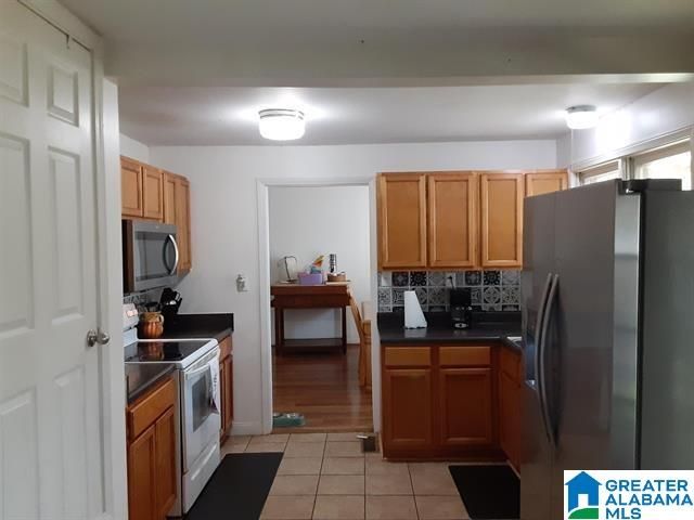 2001 CHENOOR ROAD, Birmingham, AL 35217