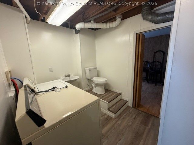 701 Cora Street, Charleston, WV 25302