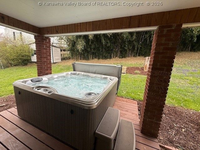 701 Cora Street, Charleston, WV 25302