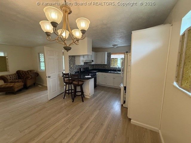 701 Cora Street, Charleston, WV 25302