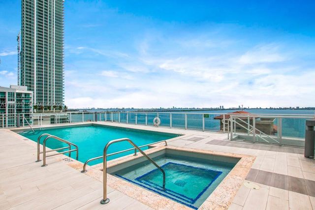 601 NE 27th St 1906, Miami, FL 33137