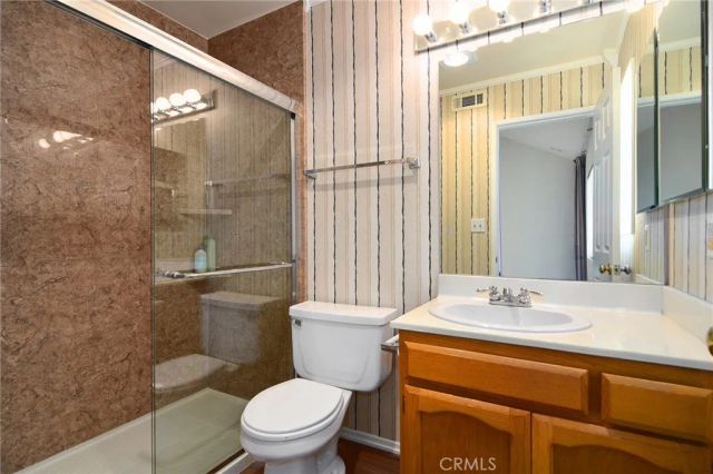 618 Warwick Avenue, Thousand Oaks, CA 91360