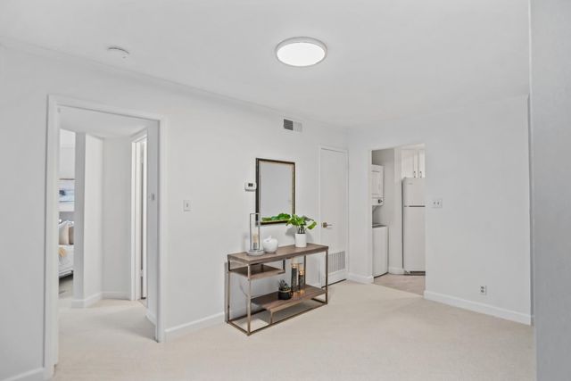 999 W Evelyn Terrace 54, Sunnyvale, CA 94086