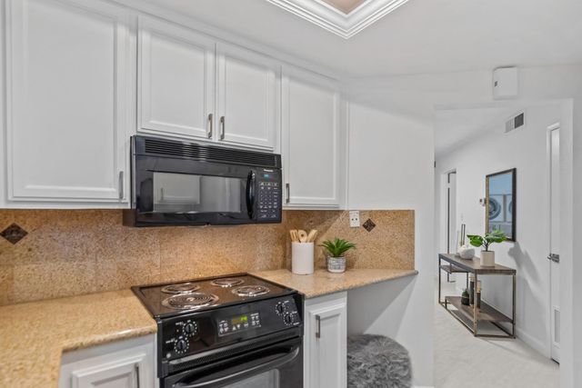 999 W Evelyn Terrace 54, Sunnyvale, CA 94086