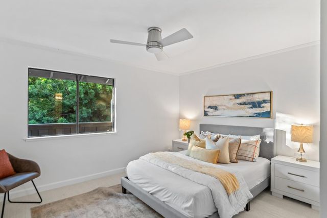 999 W Evelyn Terrace 54, Sunnyvale, CA 94086