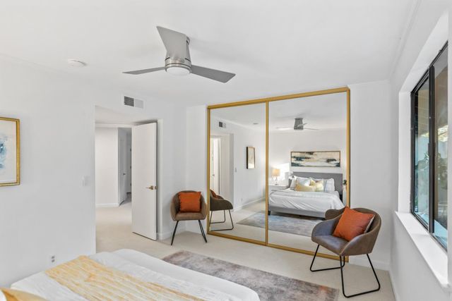 999 W Evelyn Terrace 54, Sunnyvale, CA 94086