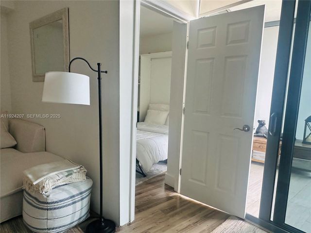 121 NE 34th St 3014, Miami, FL 33137