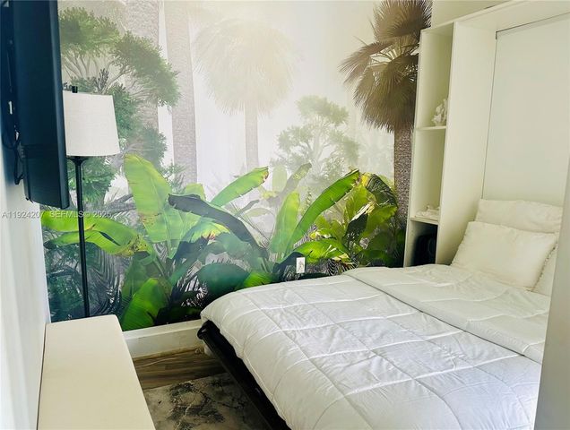 121 NE 34th St 3014, Miami, FL 33137