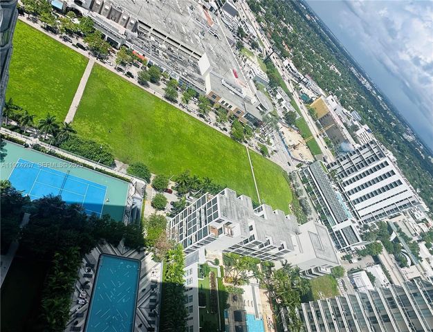 121 NE 34th St 3014, Miami, FL 33137