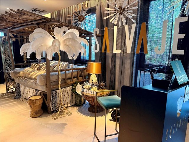 121 NE 34th St 3014, Miami, FL 33137