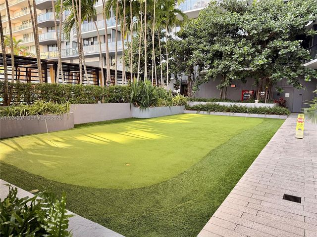 121 NE 34th St 3014, Miami, FL 33137